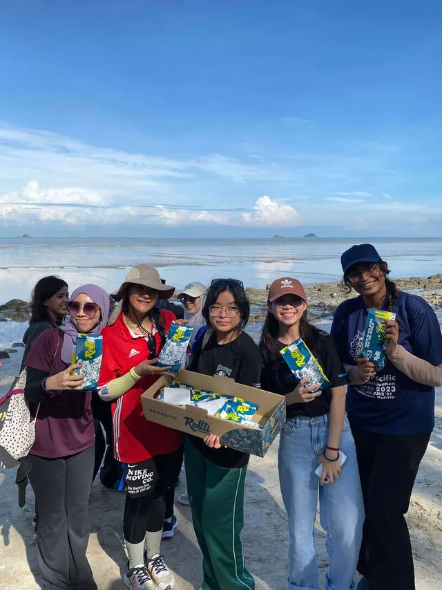 04.12.2025 – UM Beach Clean Up