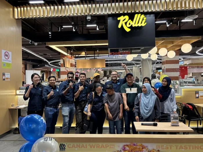 Rollti at Halal Shout-Out Sunway Pyramid – Adik Terbang and LV Dreams